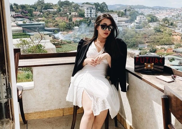 Đẹp nhưng ế hot girl Ngọc Thảo liên tục khoe ảnh quyến rũ Báo Tri