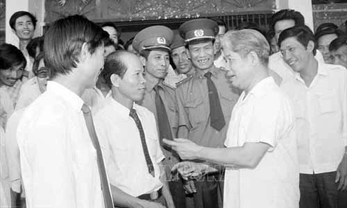 Những hình ảnh ấn tượng về nguyên Tổng bí thư Đỗ Mười