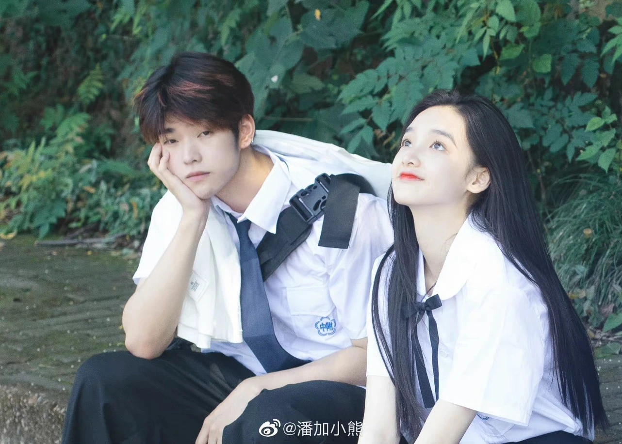 Nhan sắc nữ diễn viên 21 tuổi hẹn hò thiếu gia Vương Tư Thông