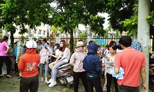Hàng chục giáo viên hợp đồng Thanh Oai cầu cứu lãnh đạo huyện