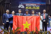 Nữ sinh lớp 11 đạt điểm tuyệt đối tại Olympic Vật lý quốc tế