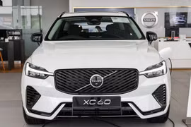 Volvo XC60 2025 hơn 2 tỷ đồng tại Đông Nam Á, chờ về Việt Nam