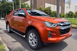 Isuzu D-Max "ế ẩm", đại lý bán dưới 600 triệu để thu hồi vốn