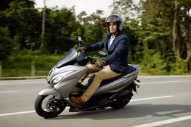  [GALLERY] Suzuki Burgman 15 giá tới 85 triệu đồng, có gì đấu Honda PCX?