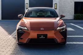 Lexus ES 2026 ra mắt - thêm màn hình 14 inch và loạt công nghệ cao cấp