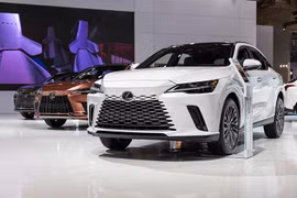Lexus Việt Nam giảm giá loạt ôtô hybrid, cao nhất hơn 360 triệu đồng