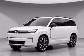 SUV cỡ lớn hoàn toàn mới của VinFast lộ diện, Kích thước ngang VF9