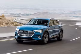 Audi e-Tron "dính án" triệu hồi do chân phanh mất tác dụng
