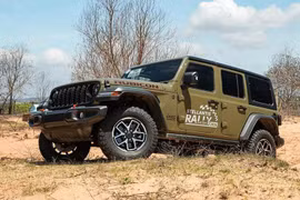 [GALLERY] Tận thấy Jeep Wrangler 2026 bản Rubicon 5 cửa tại Việt Nam
