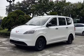 Cận cảnh MPV Wuling Grango tại Việt Nam - từ 499 triệu, lăn bánh 300km/sạc
