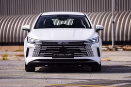 BYD Seal 5 giảm tới 70 triệu đồng, đua doanh số phân khúc sedan cỡ C