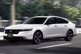 Honda Accord e:HEV 2026 nâng cấp ra mắt Đông Nam Á, từ 1,2 tỷ đồng