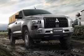 [GALLERY] Mitsubishi Triton Single Cab AT nâng cấp khóa vi sai, từ 697 triệu