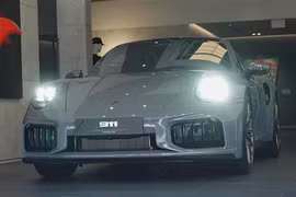 [GALLERY] Tận thấy Porsche 911 Turbo S 992.2 đầu tiên về Việt Nam, hơn 19 tỷ