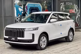 [GALLERY] Cận cảnh Jaecoo J5 máy xăng tại Việt Nam, giá dưới 500 triệu đồng