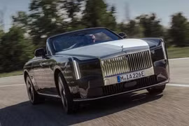 [GALLERY] Rolls-Royce Nightingale - mui trần điện siêu sang, giới hạn 100 xe