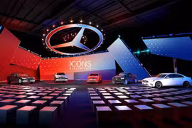 Loạt xe sang điện hoá của Mercedes-Benz sắp show hàng tại Việt Nam 