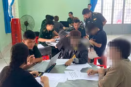 TP HCM tiếp nhận công dân làm 'việc nhẹ lương cao' bị Campuchia trục xuất