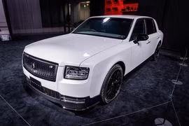 Cận cảnh sedan chủ tịch Toyota Century 2026, giá gần 3,9 tỷ đồng