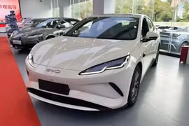 [GALLERY] BYD Seal 06 2027 - sedan giá rẻ đổ đầy bình chạy tới 2.370 km