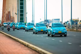 Hà Nội chuyển đổi taxi điện đến năm 2030, giới tài xế còn nhiều ưu tư