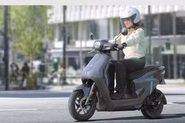 Ra mắt Yamaha JOG E 2025 - xe máy điện đổi pin, hơn 26 triệu đồng