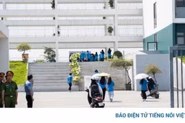 Đề Ngữ văn thi lại tốt nghiệp THPT Chuyên Tuyên Quang