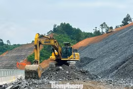 Yêu cầu khắc phục sạt trượt trên cao tốc Hữu Nghị - Chi Lăng trước 30/8