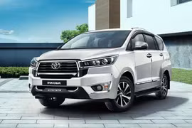 [GALLERY] Toyota Innova đời cũ bất ngờ nâng cấp "xịn sò", từ 542 triệu đồng