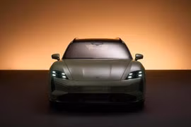 [GALLERY] Ngắm chiếc Porsche Taycan sang trọng nhất từng được chế tạo