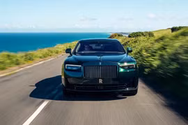 [GALLERY] Rolls-Royce trình làng Ghost Black Badge Tourist Trophy độc bản