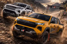  [GALLERY] Toyota Hilux chất hơn nhờ loạt “đồ chơi” từ Modellista và GR Parts