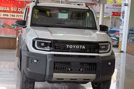 [GALLERY] Toyota Land Cruiser FJ 2026 đã về đại lý Việt, dự kiến 1,2 tỷ đồng