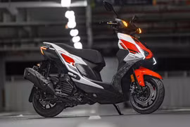 [GALLERY] Tận thấy Yamaha Cygnus XR 70th Anniversary Edition giá 96 triệu