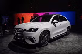 [GALLERY] Mercedes-Benz GLC 2027 nhận cọc tại Việt Nam, giá gần 3,4 tỷ đồng