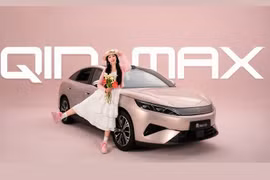[GALLERY] BYD Qin Max lộ diện - "đối thủ" Toyota Camry, sạc đầy pin trong 9 phút