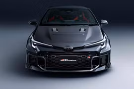 [GALLERY] Cận cảnh Toyota GRMN Corolla gần 1,7 tỷ - xe đắt nhất dòng Corolla