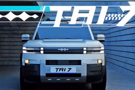 Fang Cheng Bao Tai 7 lộ diện - SUV cỡ lớn "nhái" Land Rover