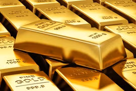 Giá vàng hôm nay 19/05: Đồng loạt "trượt dốc"?