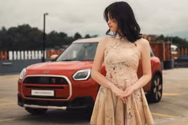 MINI Countryman S bản "hoả Ngọ" hơn 1,7 tỷ đồng đọ dáng người đẹp