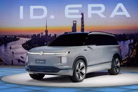 Volkswagen Era 9X EREV 2027 lộ diện - SUV điện to hơn cả Touareg