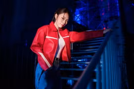MC Khánh Vy 'lột xác' ấn tượng với style 'girl phố' năng động