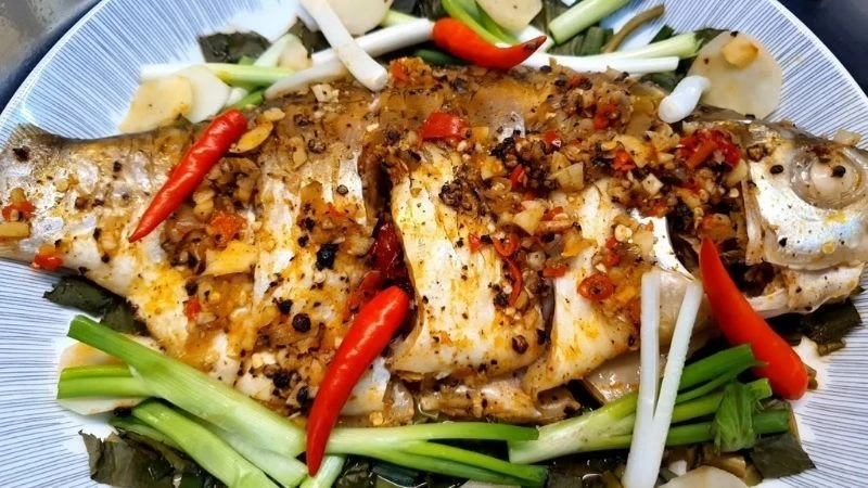 Cá mè giàu dinh dưỡng, nhưng nhóm người này hạn chế ăn
