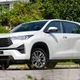 Toyota Innova Cross bán chạy nhất phân khúc hybrid tháng 4