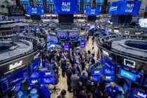 Chứng khoán Mỹ bùng nổ sau tin tích cực về xung đột Mỹ-Iran, giá dầu giảm