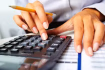 Bộ Tài chính đề xuất trừ chi phí học, viện phí vào thuế thu nhập cá nhân