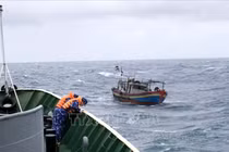 Thời tiết ngày 13/11: Bắc Bộ lạnh về đêm, trên biển gió mạnh sóng lớn