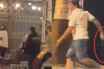 Kinh hãi clip người đàn ông cầm mã tấu đuổi khách ở phố đi bộ TP.HCM