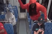 Người mẫu xinh đẹp bất ngờ bị đâm tử vong trên tàu điện ở Mỹ 