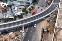 Nghịch lý ngày đầu thông xe nhánh N2, nút giao An Phú vẫn kẹt cứng 